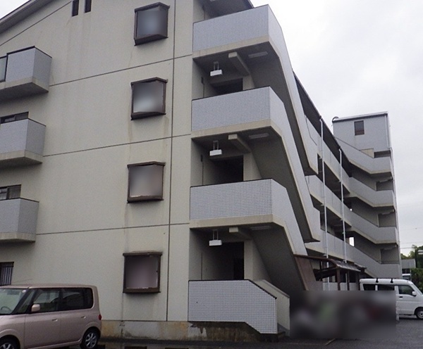 神奈川県相模原市のマンション｜モルタル外壁塗装・タイル外壁洗浄・屋根塗装・付帯部塗装 施工前 (3)