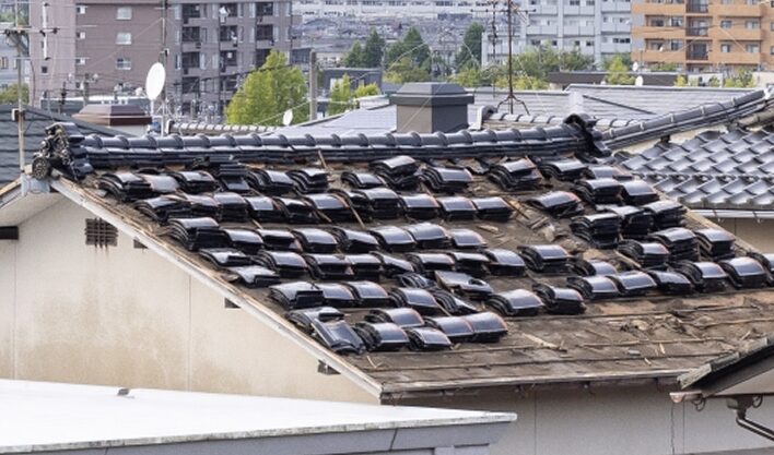 瓦屋根葺き替え1
